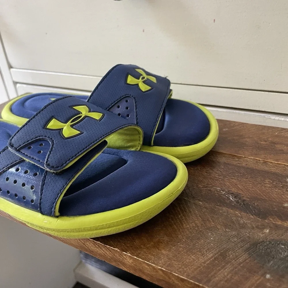 Under Armour Kids UA Blue Green Slip On Slides Sandals Size US 1Y Summer‎